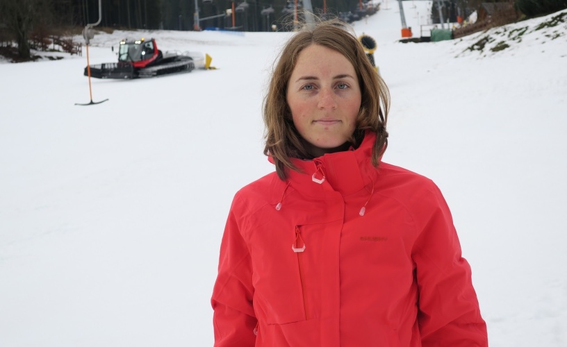 Júlia testuje: dámská hardshell plněná bunda Gonzal