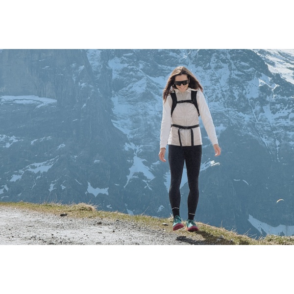 Women’s zip-up sweatshirt | Any L