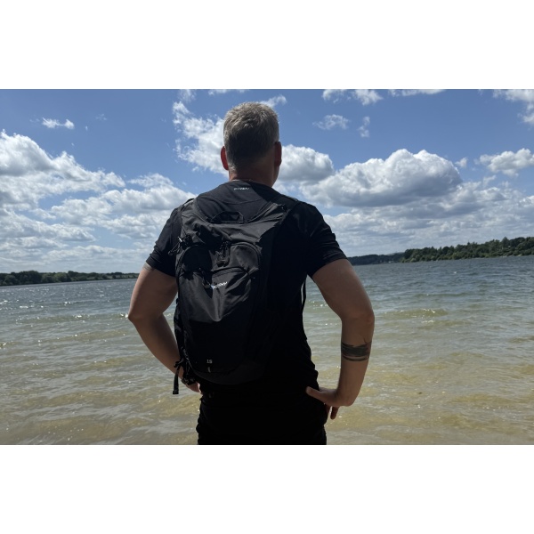 Hátizsák túrázás/kerékpározás | Peten 15l