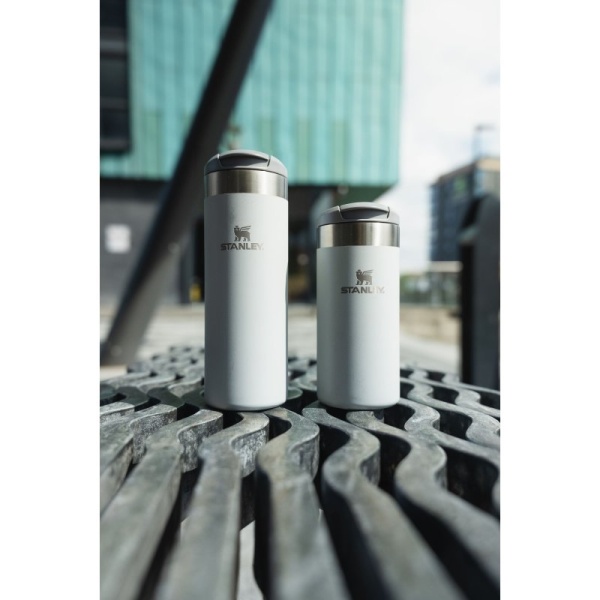 Outdoor palack | Aerolight Transit