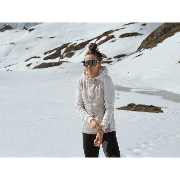 Women’s zip-up sweatshirt | Any L