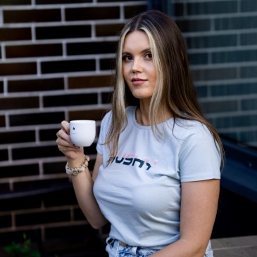 Simona 