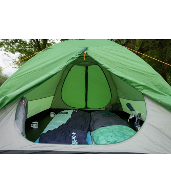 Lightweight backpacking tent for 3 people - Beast 3 - green