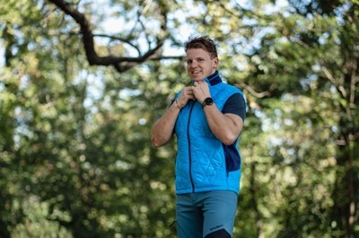 Pánská plněná ultralehká vesta | Nimesie M