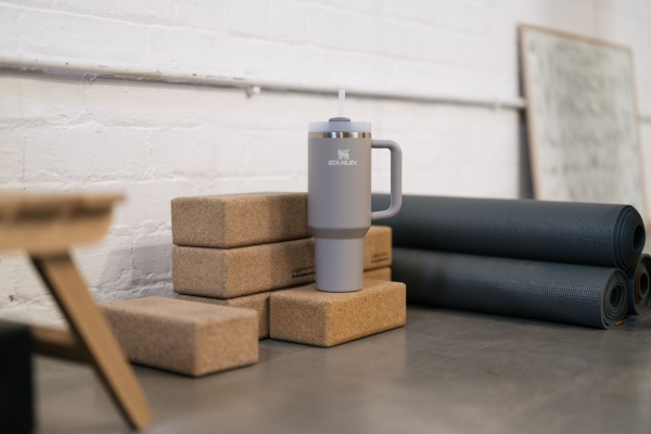 Termohrnek | Quencher H2.O FlowState Tumbler