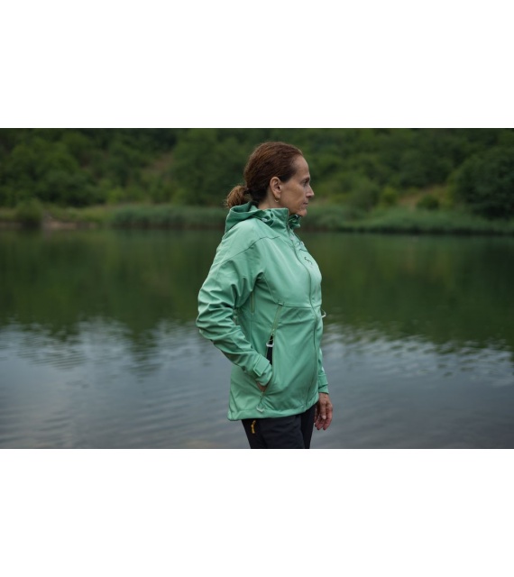 Sierra pass jacket on sale women